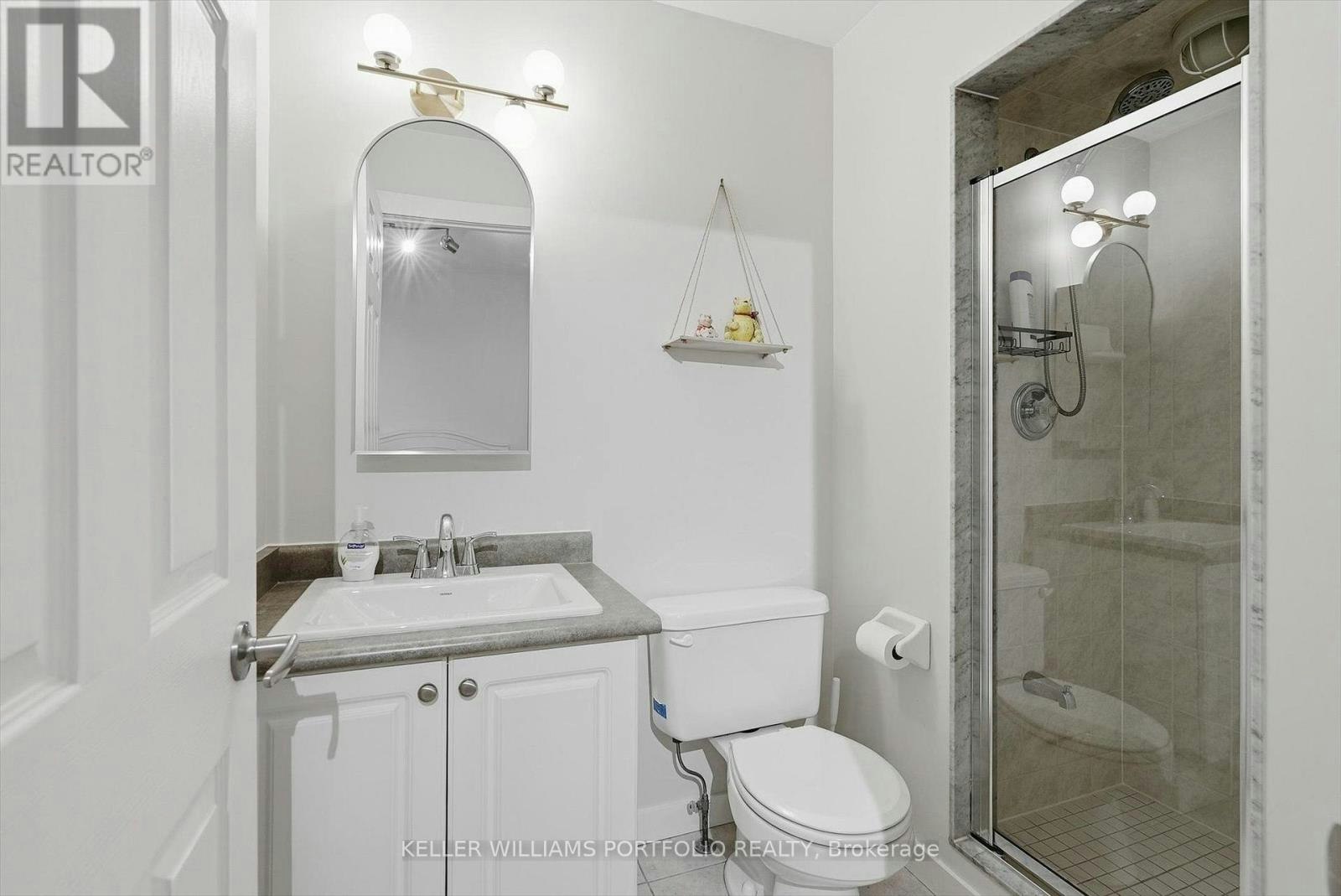 80 Crossovers Street, Toronto, ON, M4E 3X4 - 34