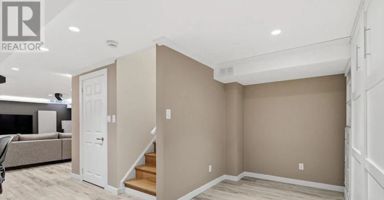 80 Crossovers Street, Toronto, ON, M4E 3X4 - 38