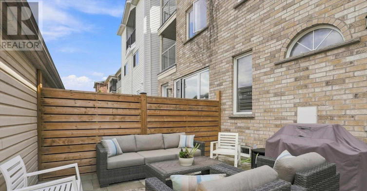 80 Crossovers Street, Toronto, ON, M4E 3X4 - 48