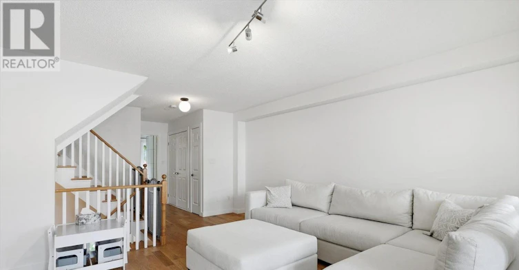 80 Crossovers Street, Toronto, ON, M4E 3X4 - 13