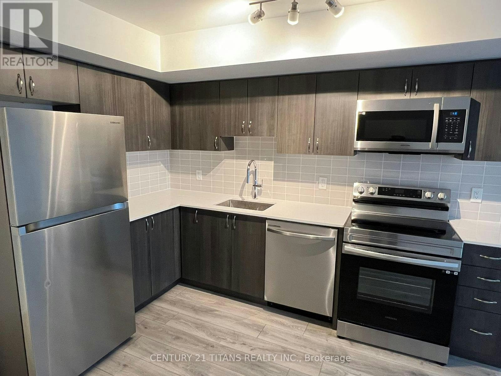 215-1455 Celebration Drive S, Pickering, ON, L1W 1L8 - 4