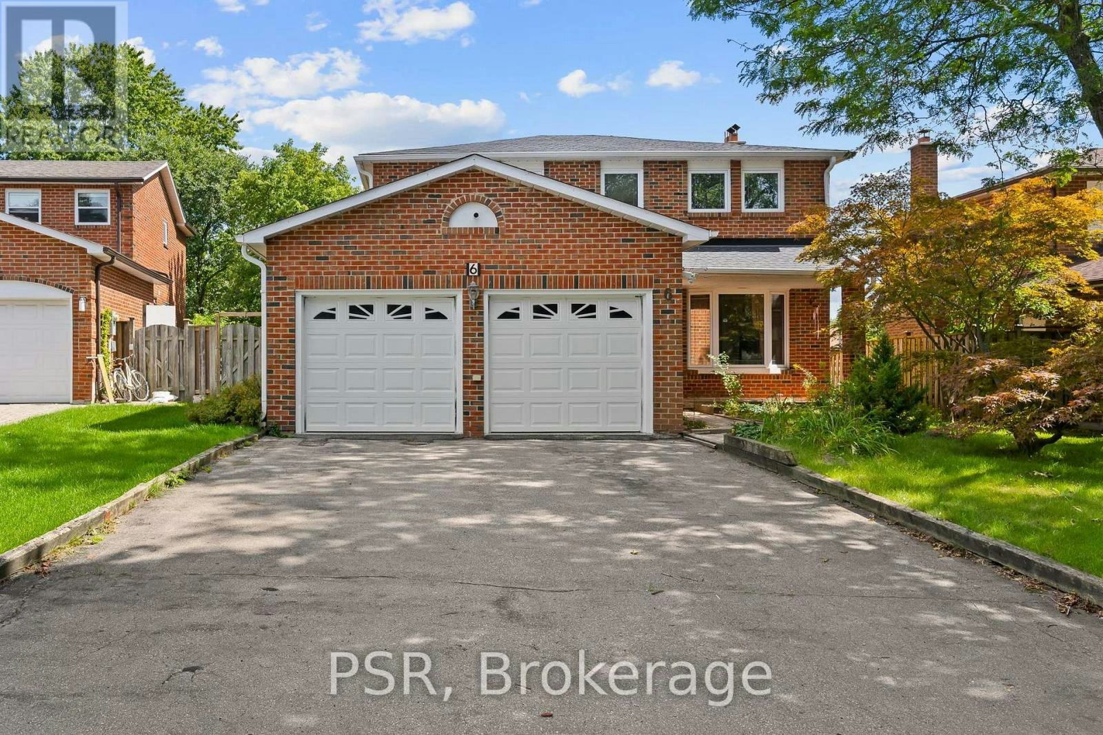 6 Lippincott Court, Richmond Hill, ON, L4C 7M5