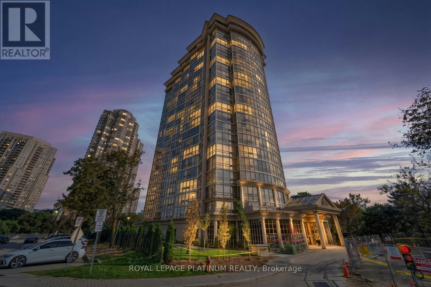 708-50 Eglinton Avenue, Mississauga, ON, L5R 3P5