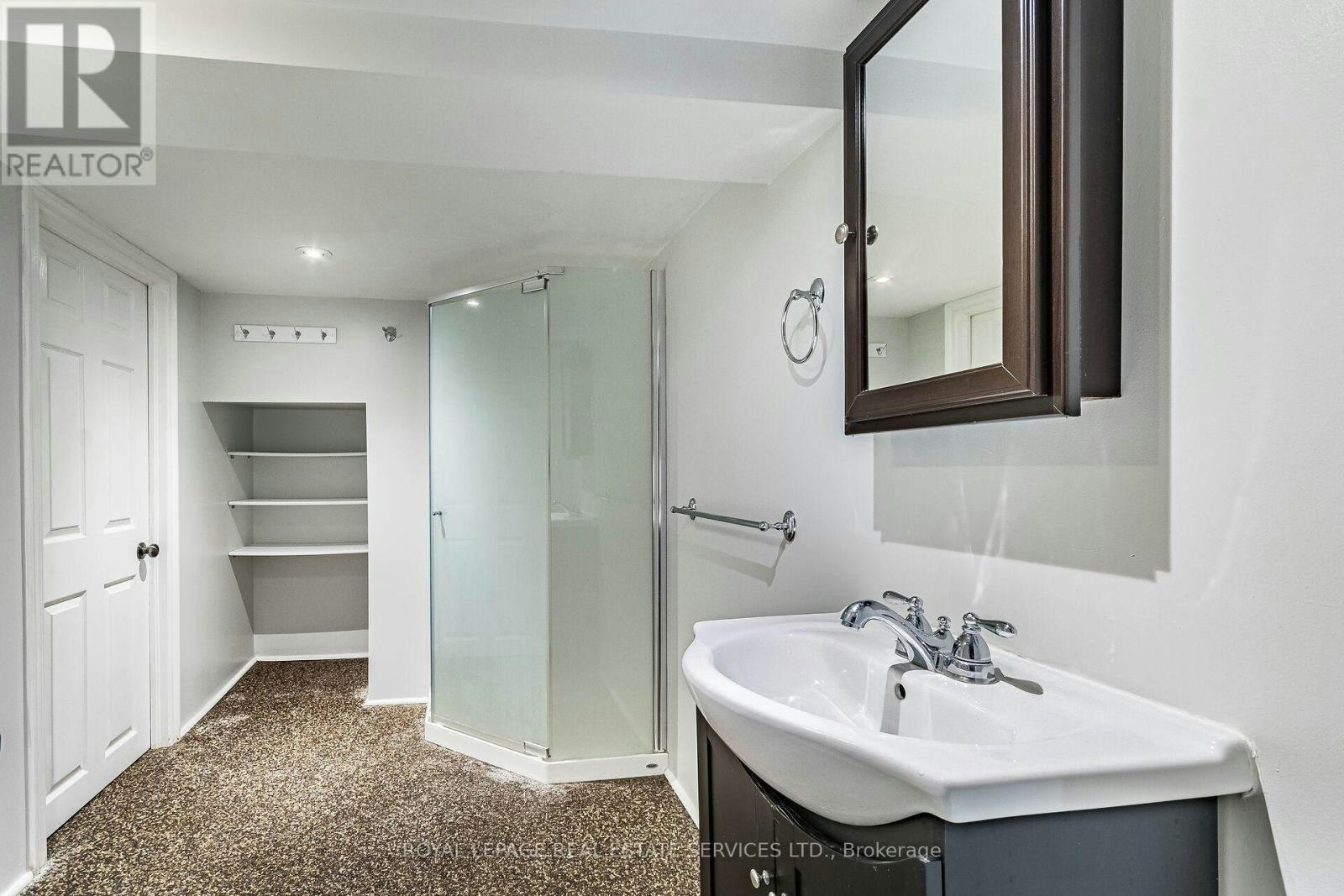 37 Seventeenth Street, Toronto, ON, M8V 3K2 - 42