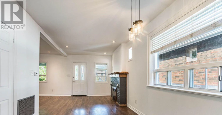 37 Seventeenth Street, Toronto, ON, M8V 3K2 - 22