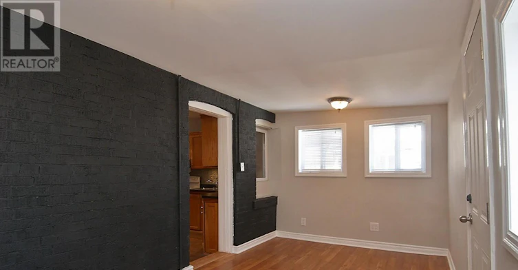 37 Seventeenth Street, Toronto, ON, M8V 3K2 - 19