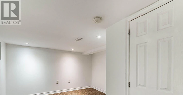 37 Seventeenth Street, Toronto, ON, M8V 3K2 - 37