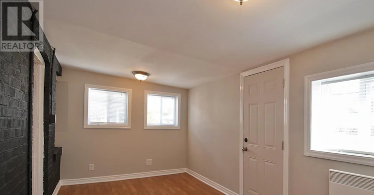 37 Seventeenth Street, Toronto, ON, M8V 3K2 - 20
