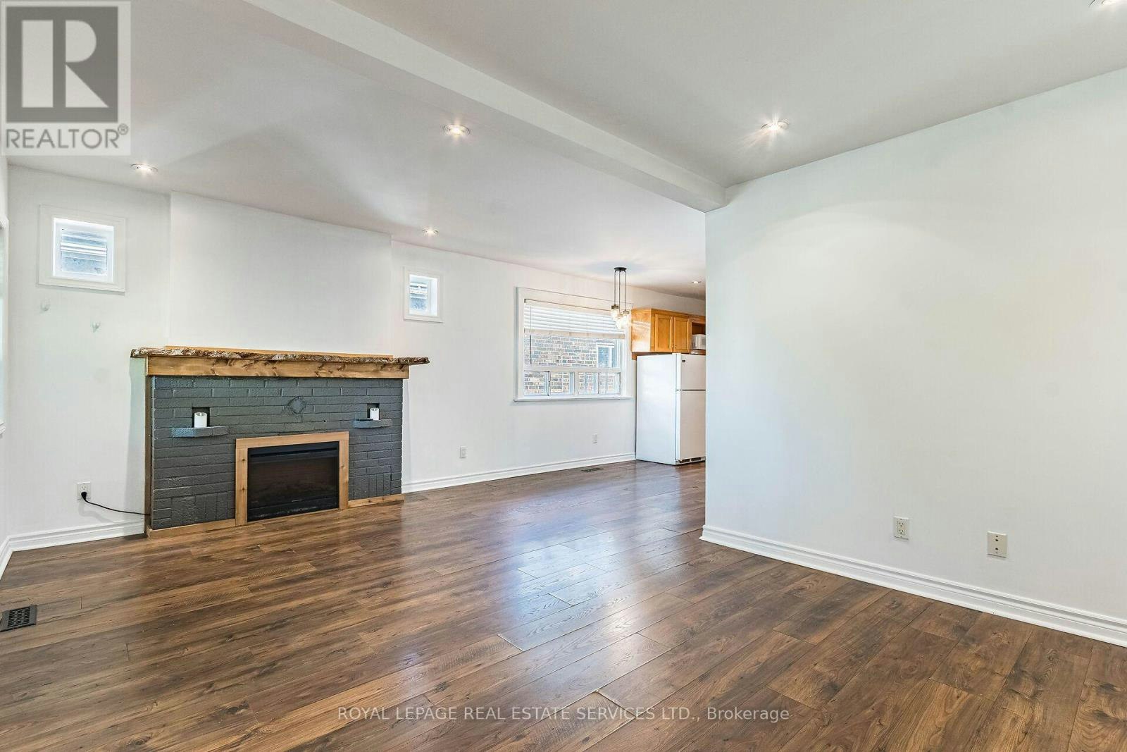 37 Seventeenth Street, Toronto, ON, M8V 3K2 - 12