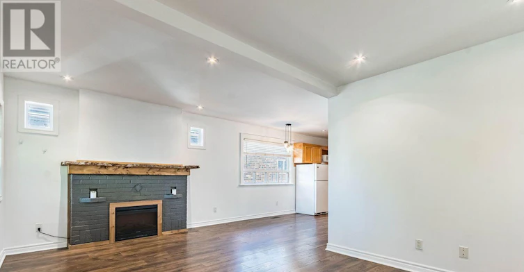 37 Seventeenth Street, Toronto, ON, M8V 3K2 - 12