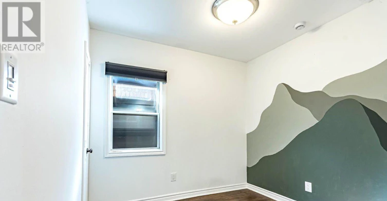 37 Seventeenth Street, Toronto, ON, M8V 3K2 - 30