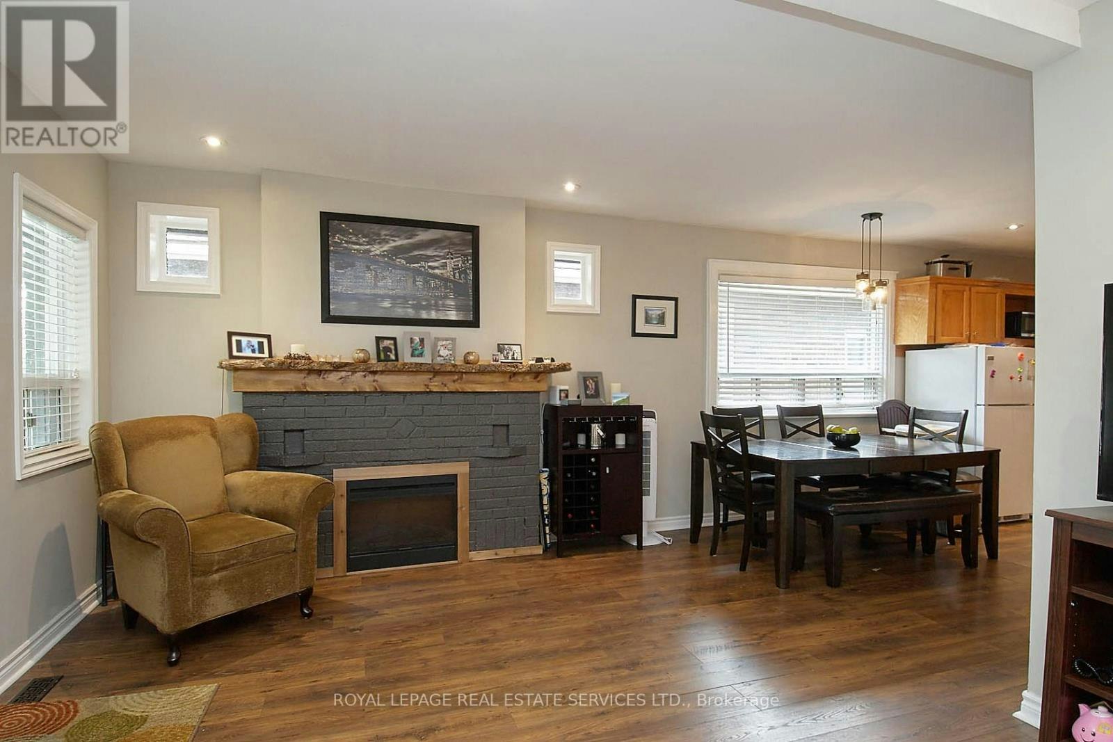 37 Seventeenth Street, Toronto, ON, M8V 3K2 - 9