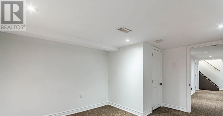 37 Seventeenth Street, Toronto, ON, M8V 3K2 - 38