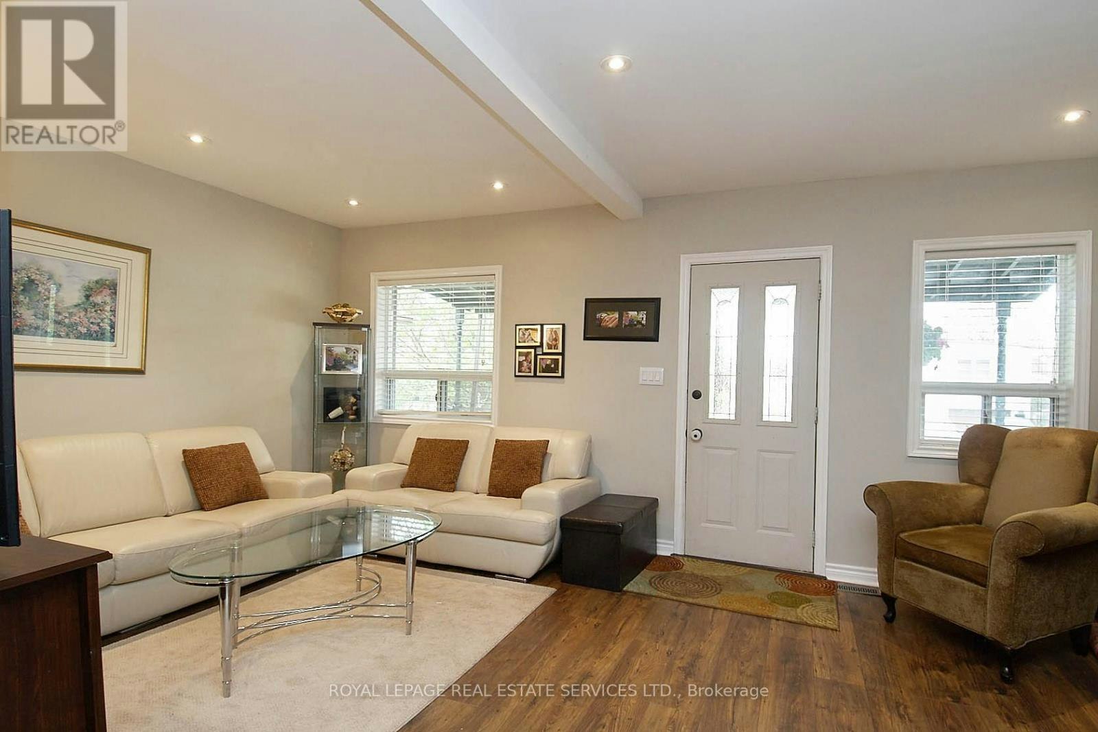 37 Seventeenth Street, Toronto, ON, M8V 3K2 - 6