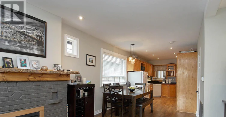 37 Seventeenth Street, Toronto, ON, M8V 3K2 - 10
