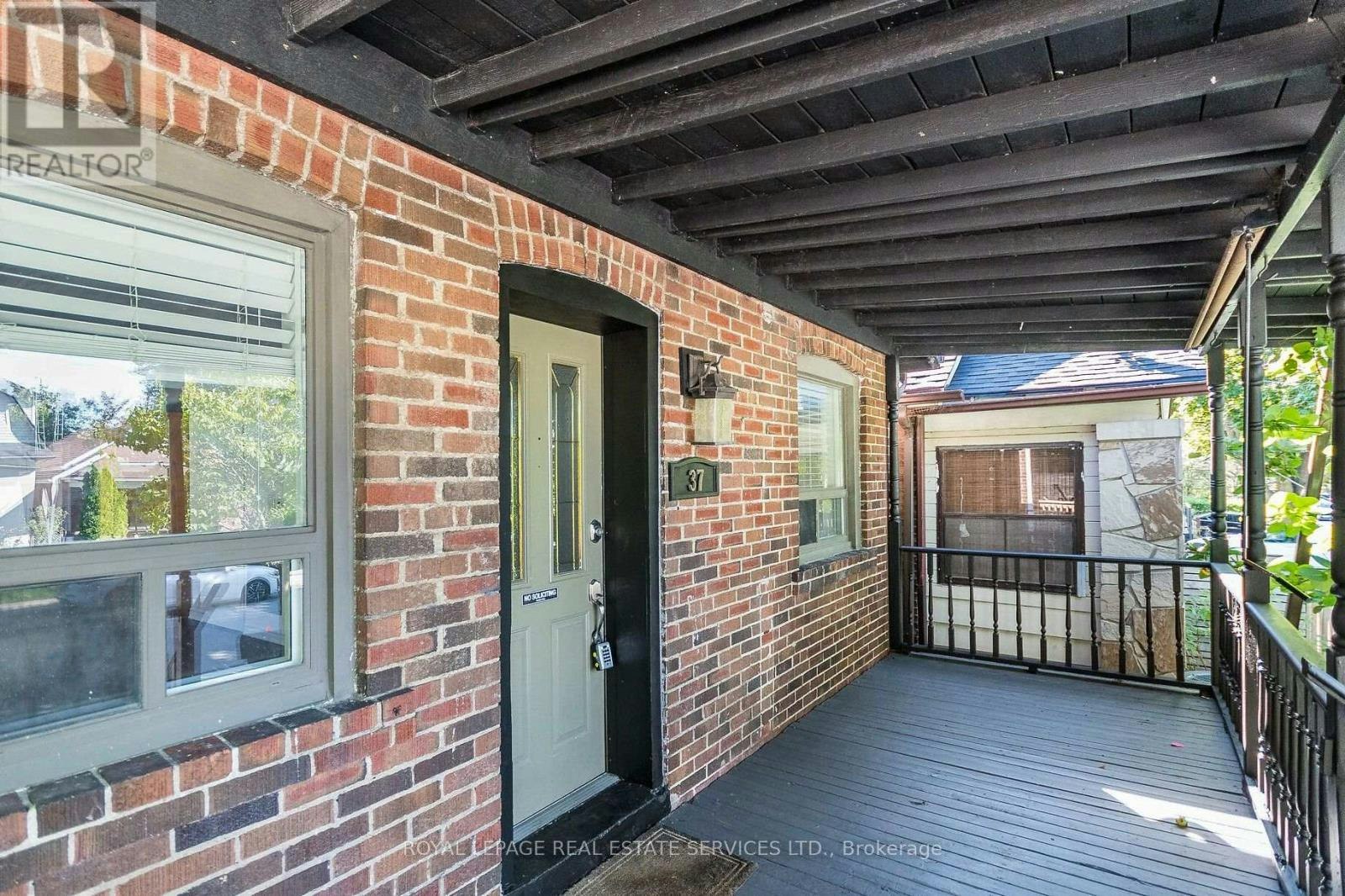 37 Seventeenth Street, Toronto, ON, M8V 3K2 - 6