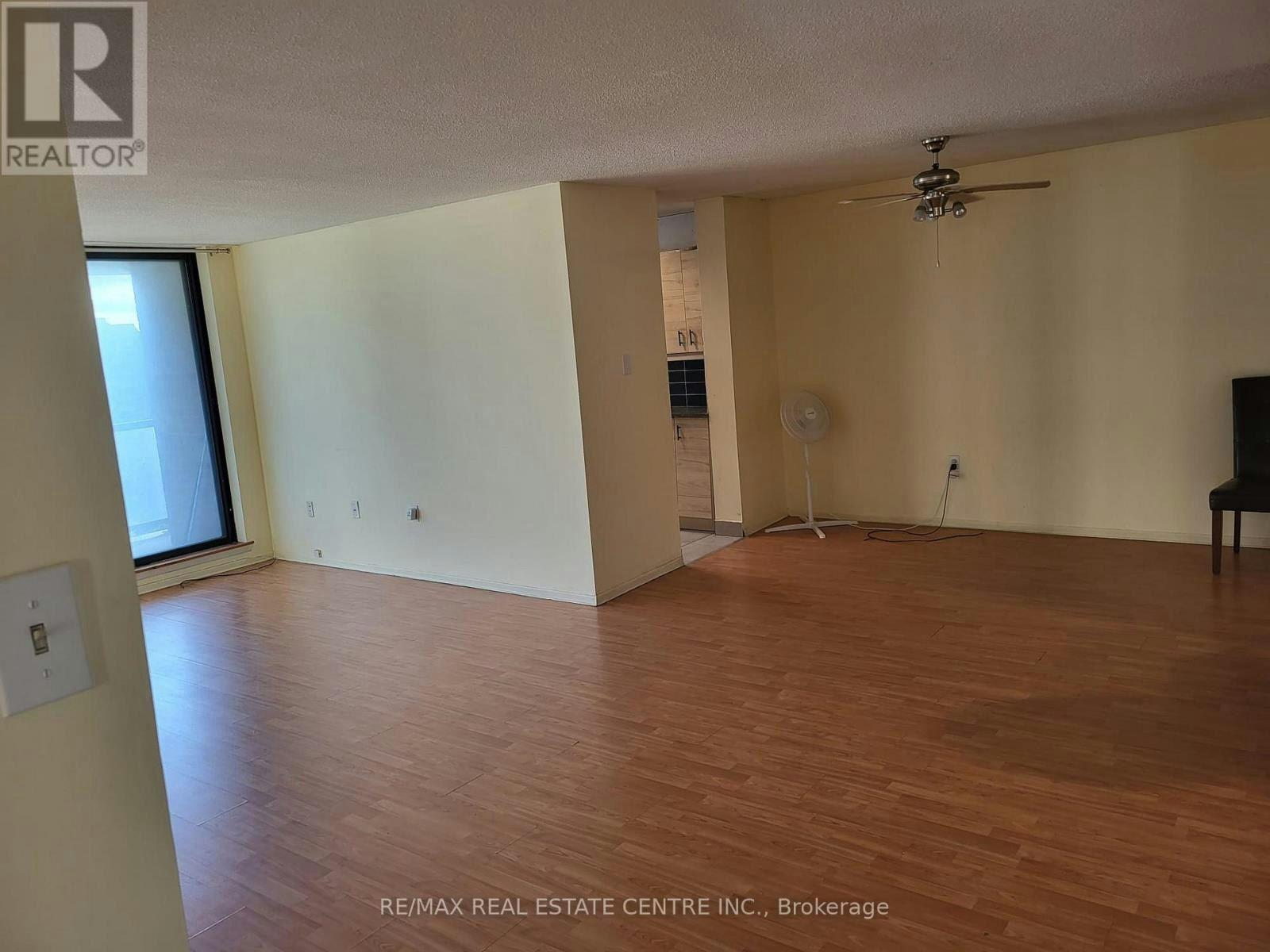 1202-17 Knightsbridge Road, Brampton, ON, L6T 3X9 - 4