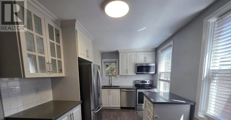MAIN-291 Pacific Avenue, Toronto, ON, M6P 2P8 - 3