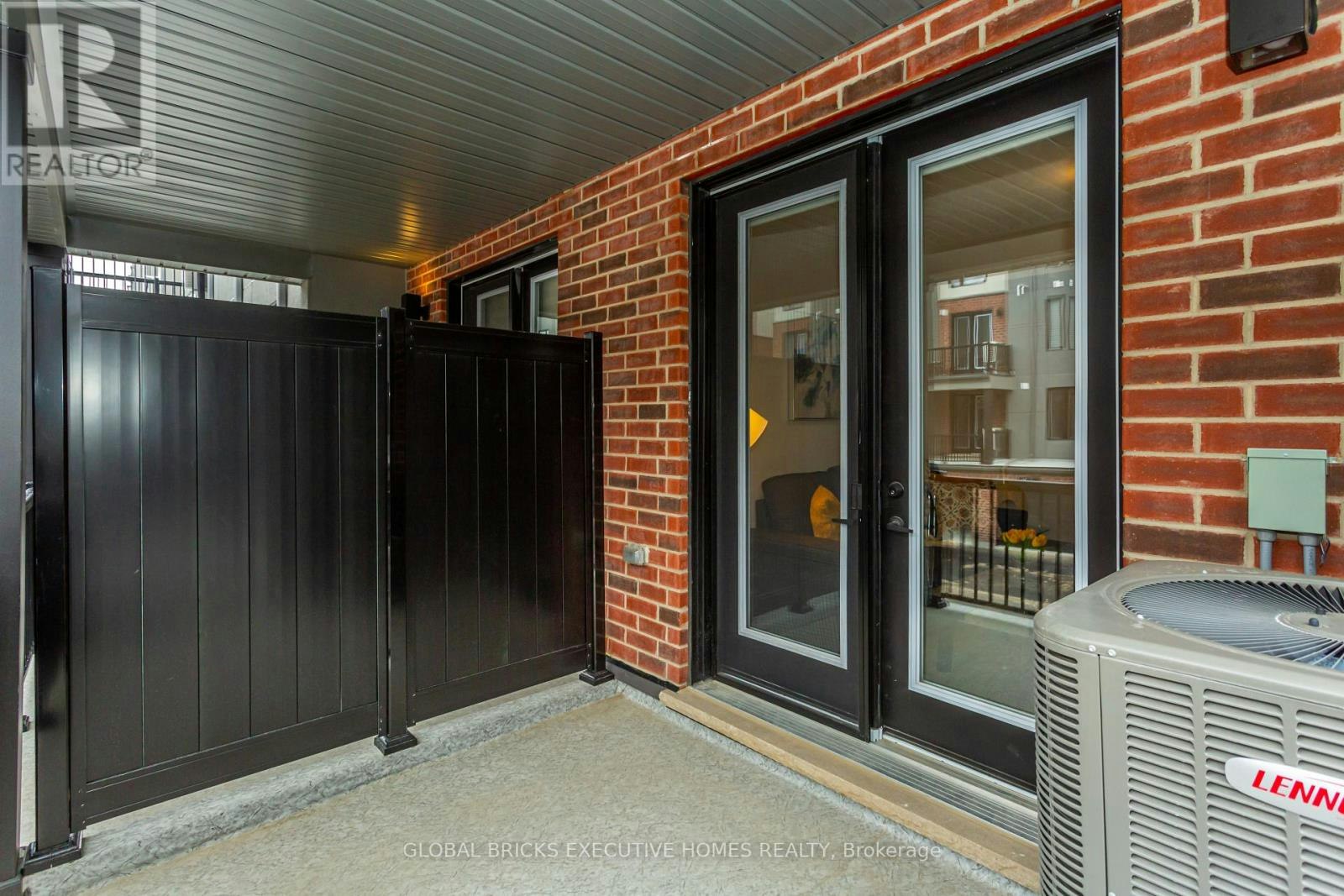 15-99 Roger Street, Waterloo, ON, N2J 0G1 - 27