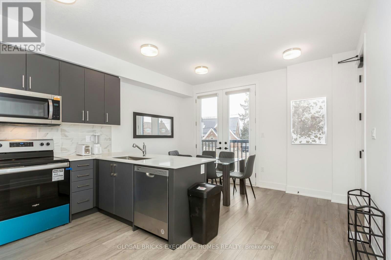 15-99 Roger Street, Waterloo, ON, N2J 0G1 - 5