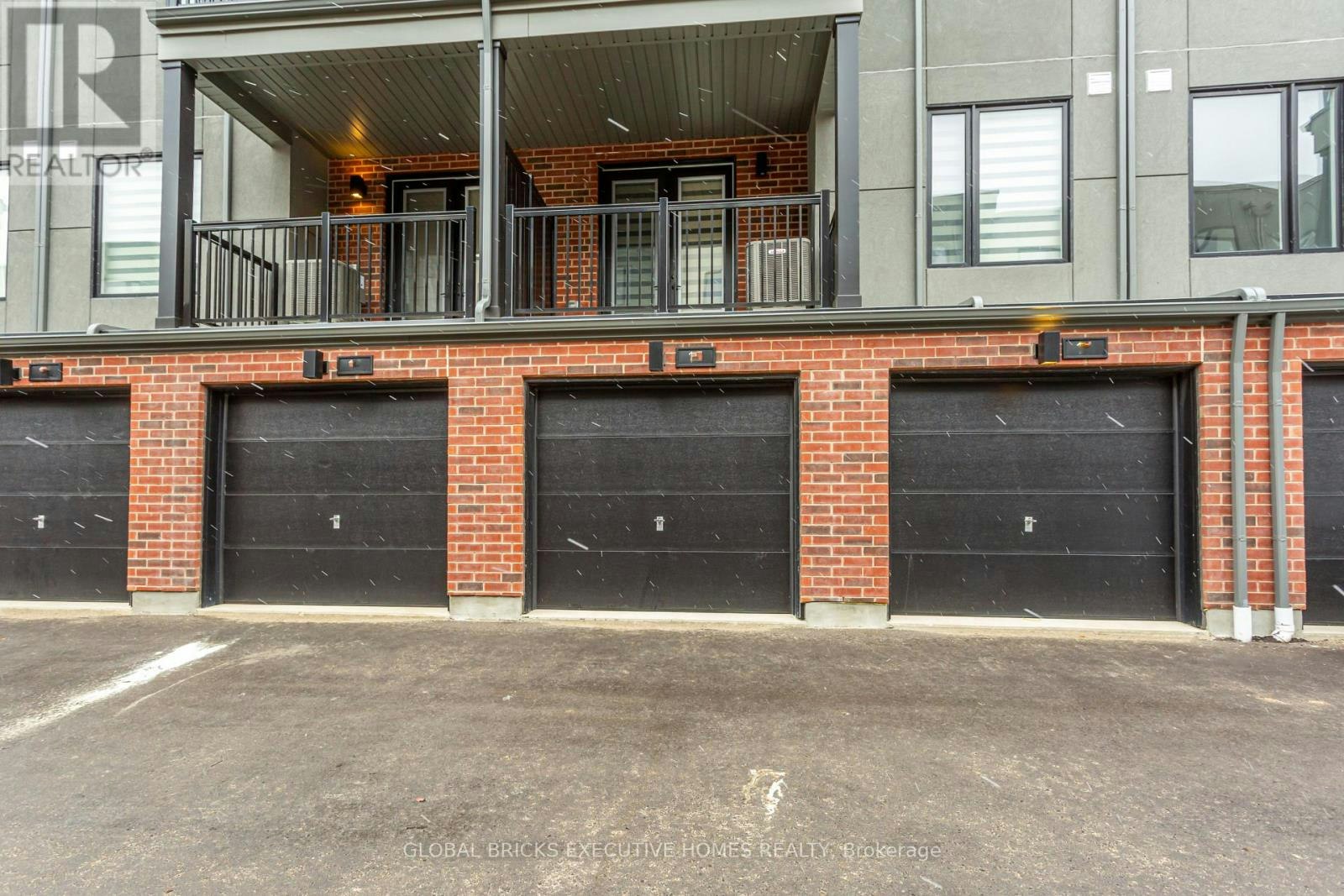 15-99 Roger Street, Waterloo, ON, N2J 0G1 - 3