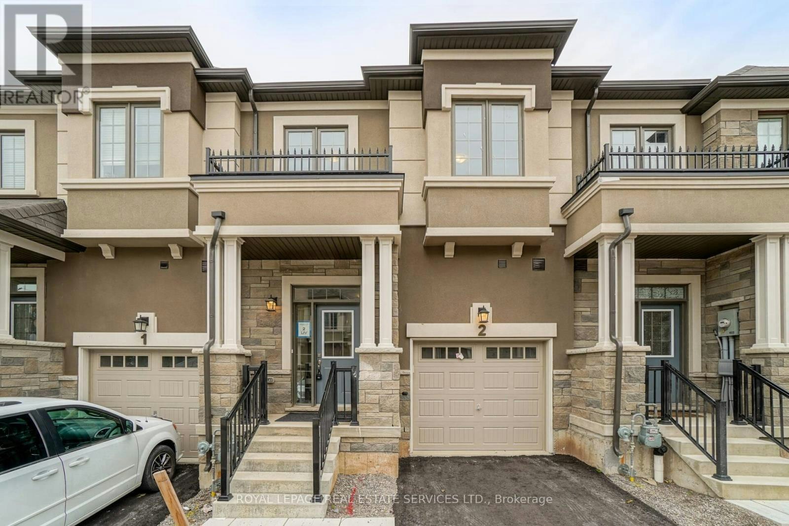 2-515 Garner Road W, Hamilton, ON, L9G 3K9