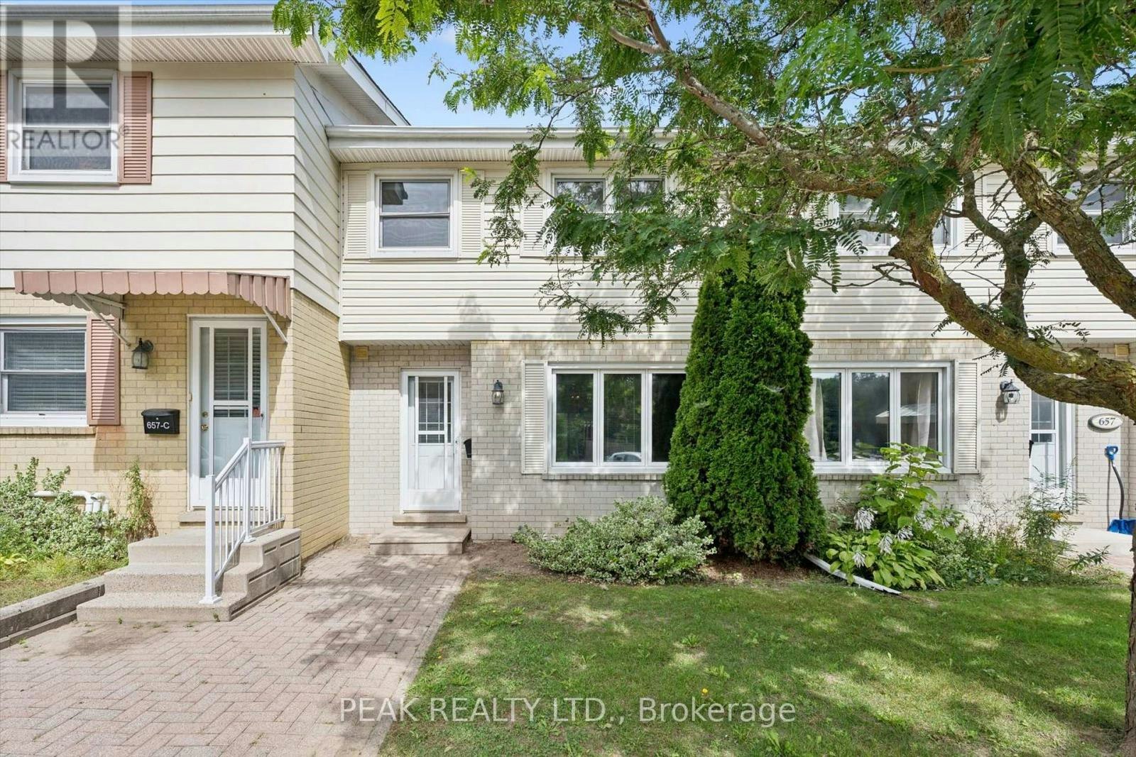 657B Albert Street, Waterloo, ON, N2L 3V5