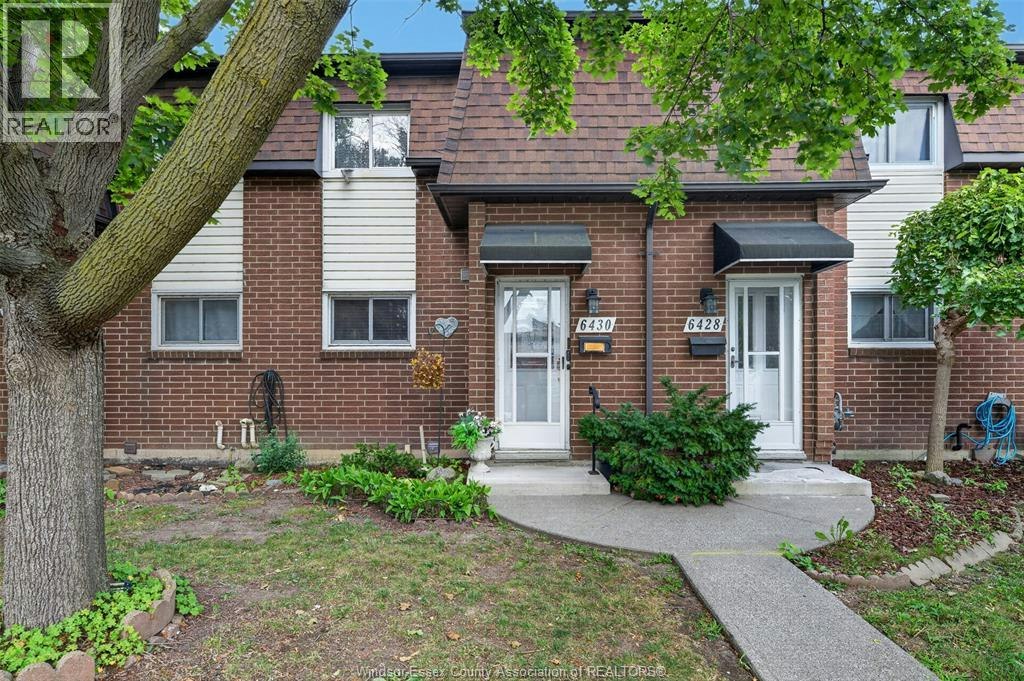 6430 Thornberry, Windsor, ON, N8T 2W9