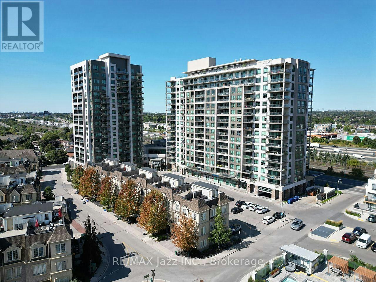 212-1235 Bayly Street, Pickering, ON, L1W 1L7