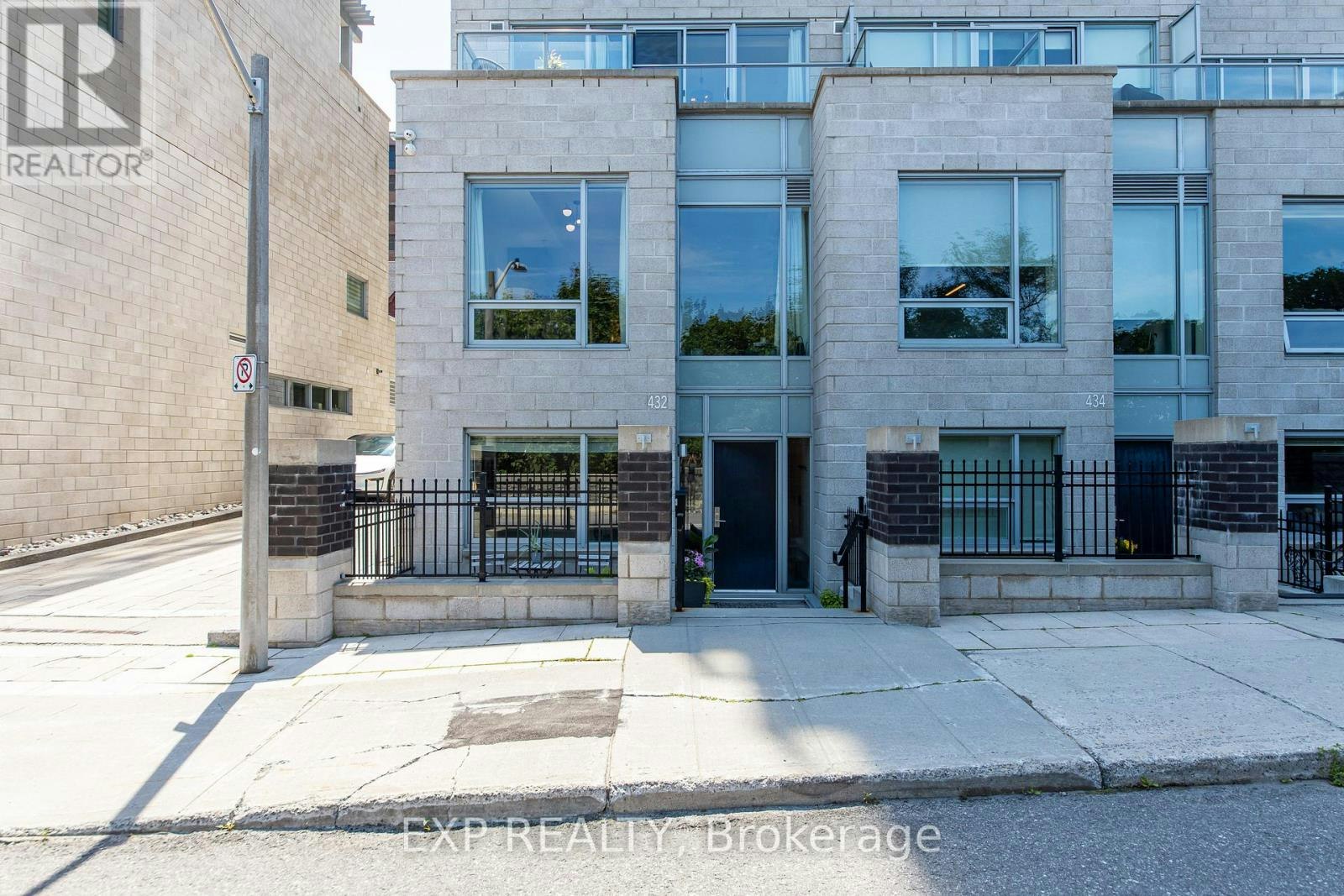 432 Sparks Street, Ottawa, ON, K1R 0B3