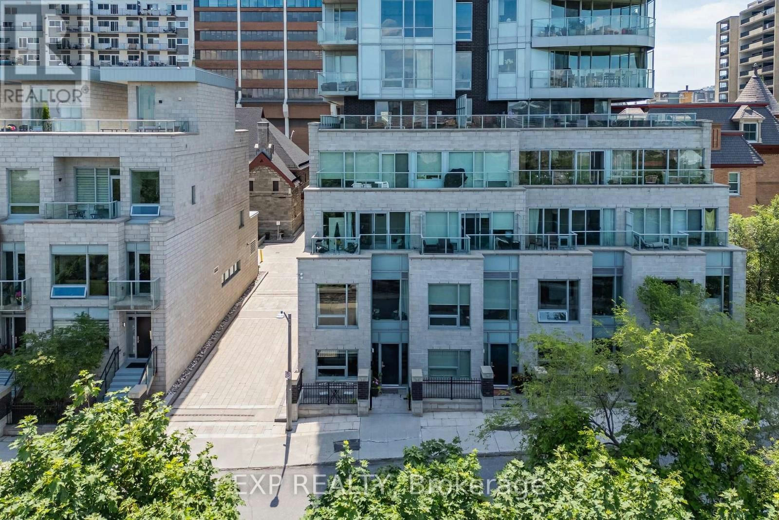 432 Sparks Street, Ottawa, ON, K1R 0B3