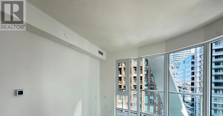 1728-230 Simcoe Street, Toronto, ON, M5T 0G7 - 5