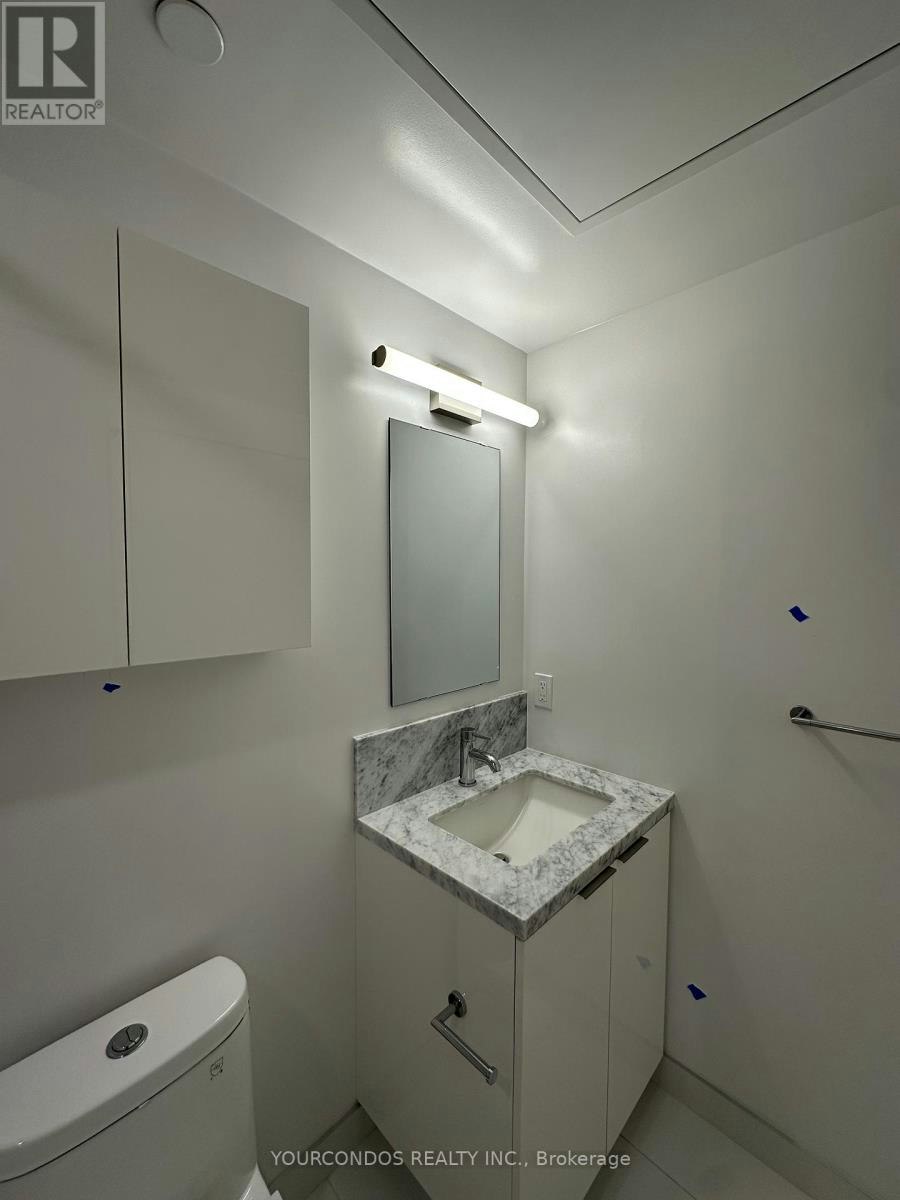 1728-230 Simcoe Street, Toronto, ON, M5T 0G7 - 7