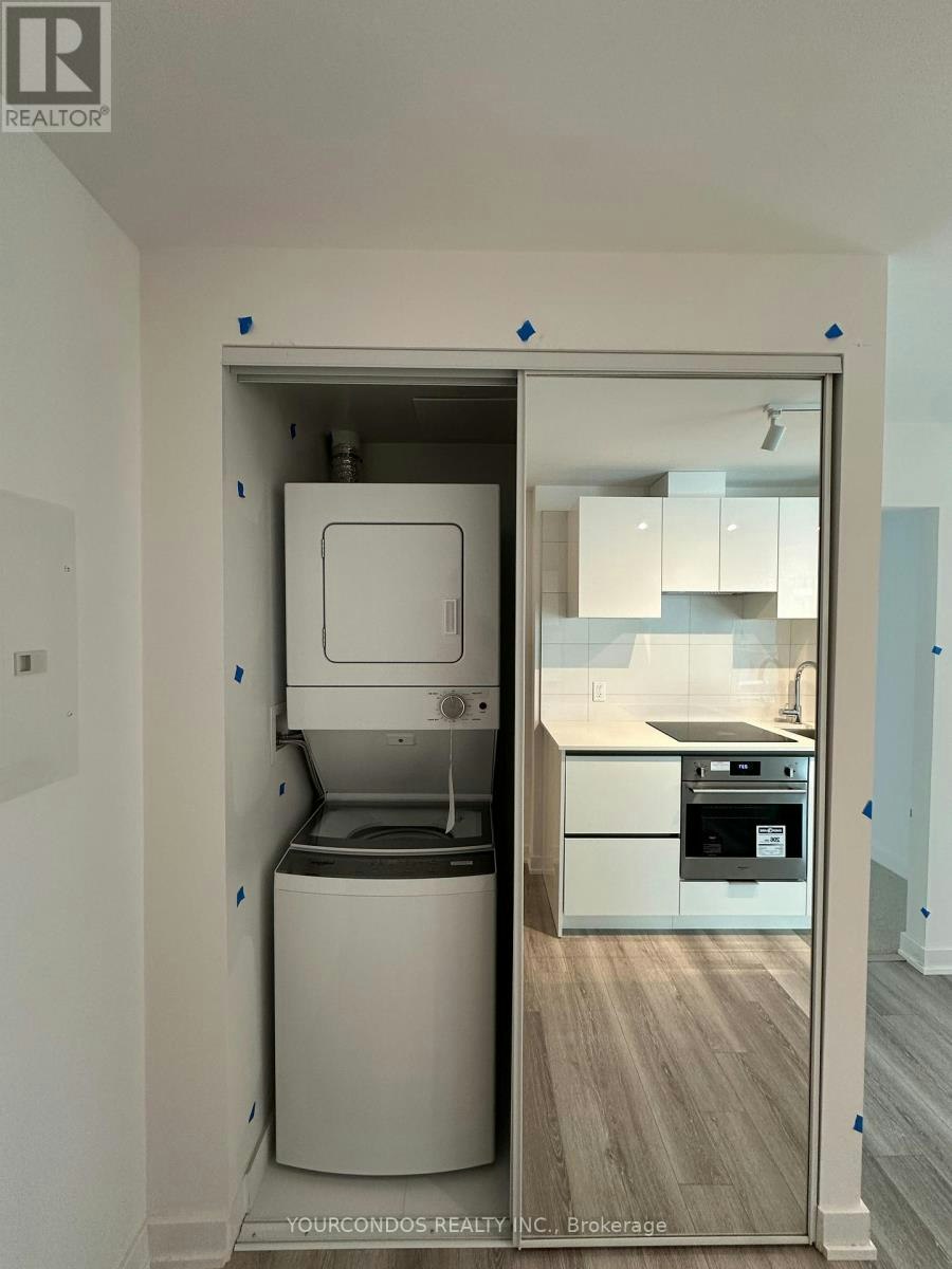1728-230 Simcoe Street, Toronto, ON, M5T 0G7 - 11