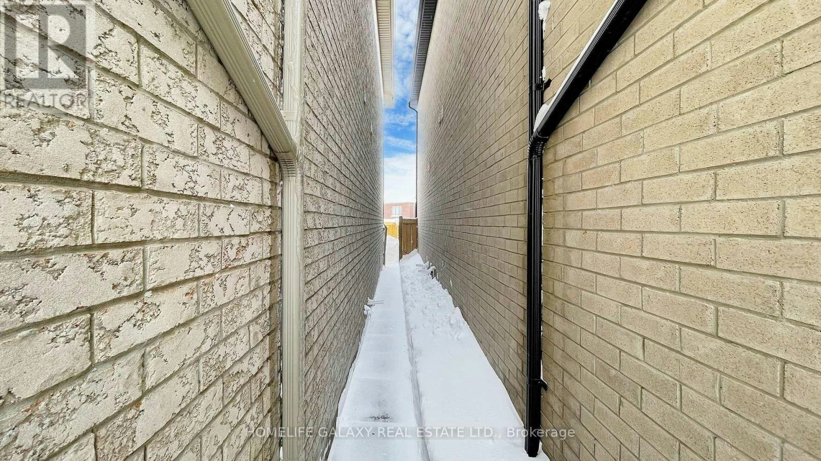 2520 Florentine Place, Pickering, ON, L1X 0H3 - 31
