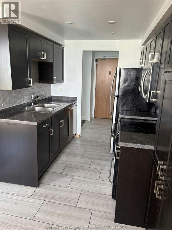 2408-150 Park Street West, Windsor, ON, N9A 7A2 - 2