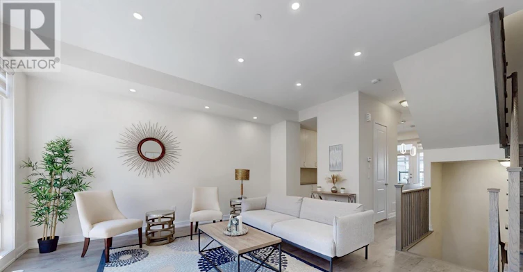 16 Credit Lane, Richmond Hill, ON, L4E 1G9 - 3