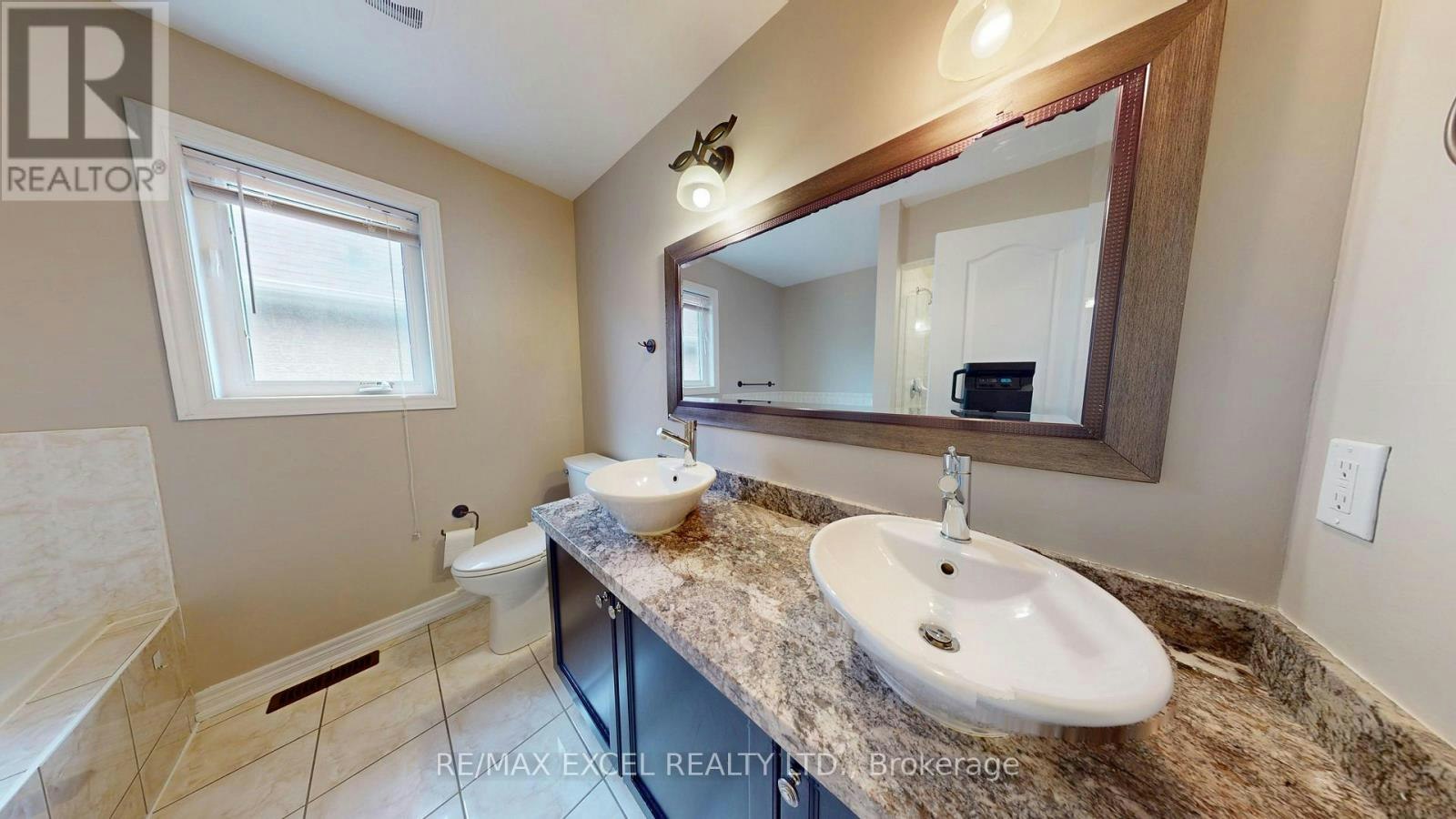 61 Landwood Avenue, Vaughan, ON, L4J 0B9 - 29