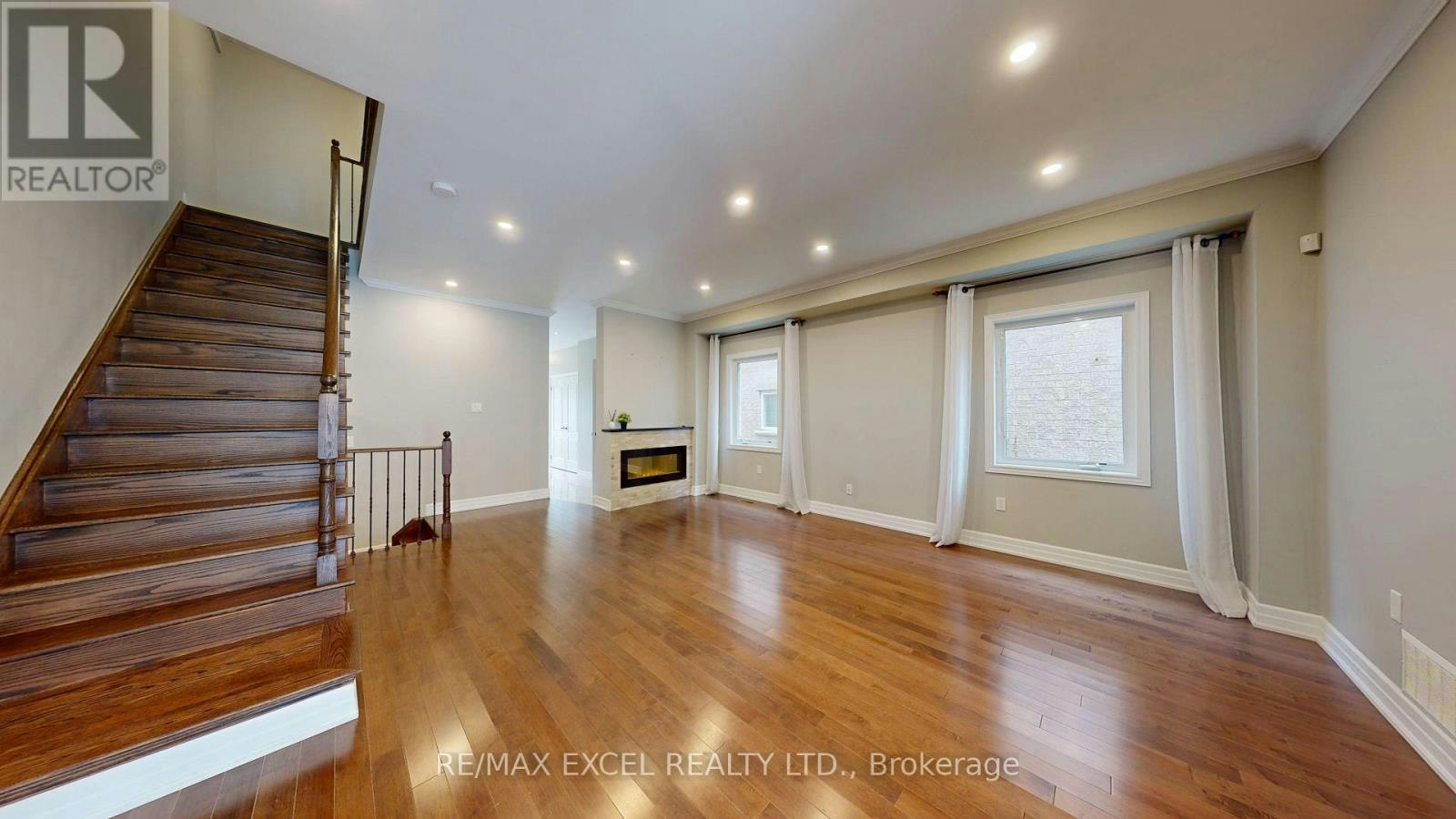 61 Landwood Avenue, Vaughan, ON, L4J 0B9 - 9