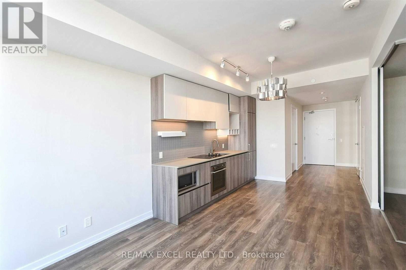 1701-5 Buttermill Avenue, Vaughan, ON, L4K 0J5 - 8