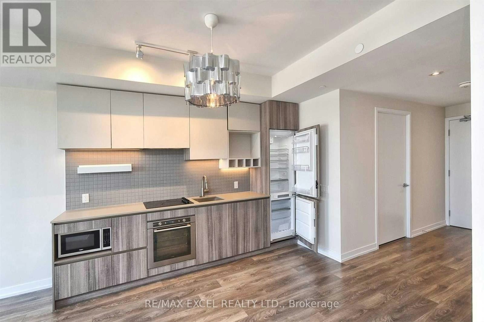 1701-5 Buttermill Avenue, Vaughan, ON, L4K 0J5 - 6