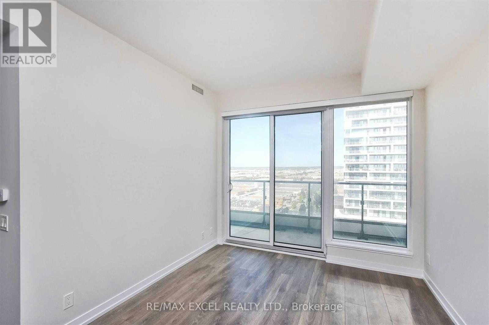 1701-5 Buttermill Avenue, Vaughan, ON, L4K 0J5 - 11