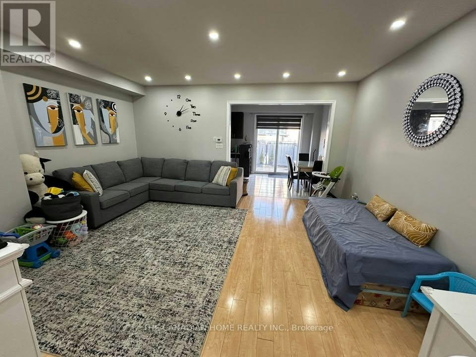 303 Robert Parkinson Drive, Brampton, ON, L7A 4W9 - 3