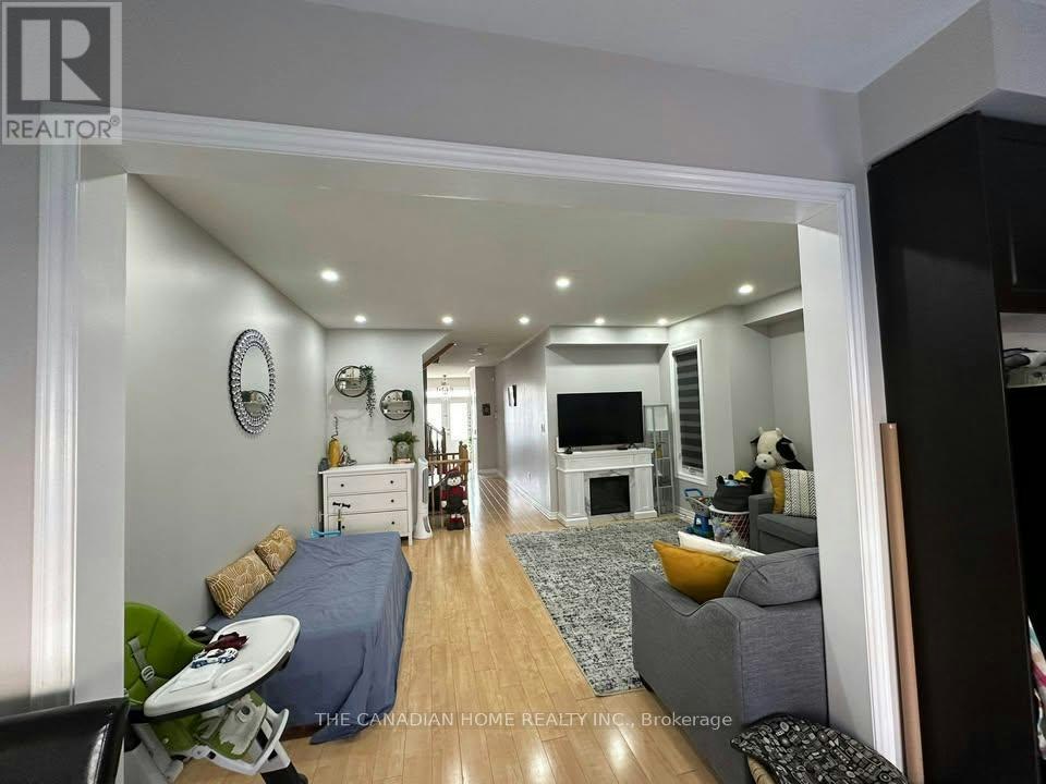 303 Robert Parkinson Drive, Brampton, ON, L7A 4W9 - 7