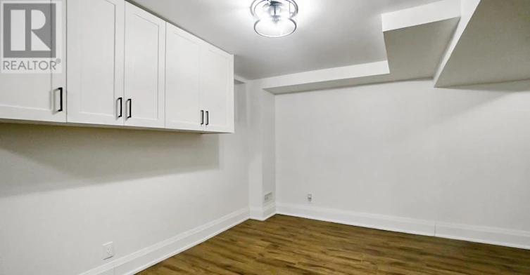 3-731 Indian Road, Toronto, ON, M6P 2C9 - 8