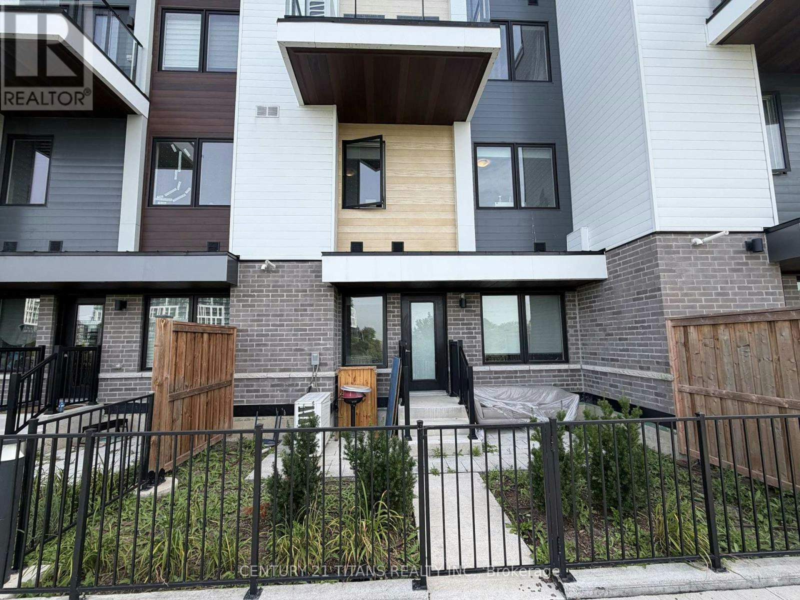 107-155 Downsview Park (Lower Bedroom Boulevard, Toronto, ON, M3K 0E3 - 2
