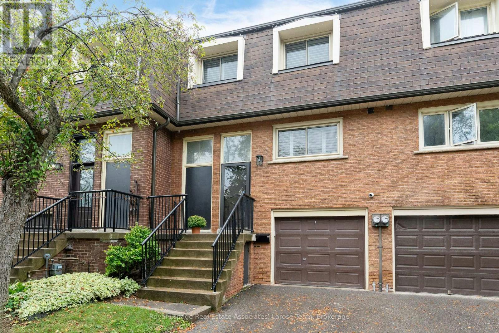 58 Silver Shadow Path, Toronto, ON, M9C 4Y2
