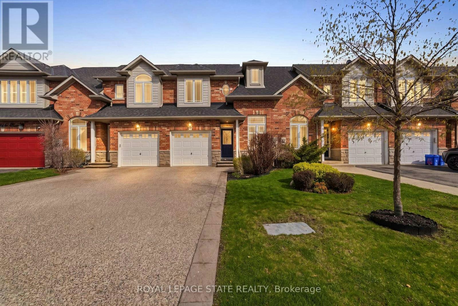 92 Benziger Lane, Hamilton, ON, L8E 6G5