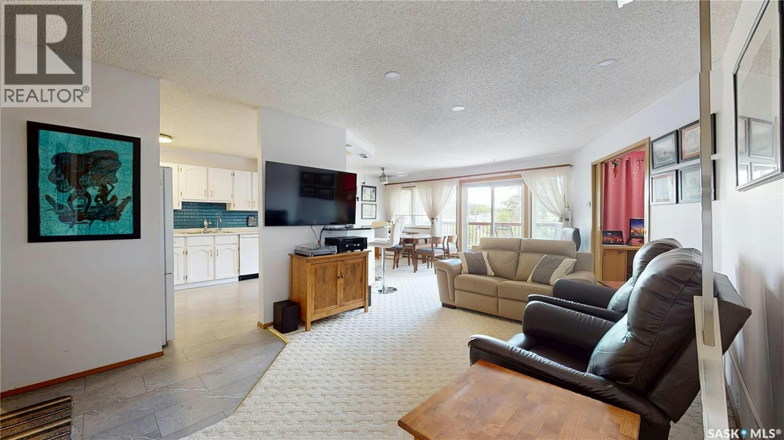 309-2727 Victoria Avenue, Regina, SK, S4T 1K4