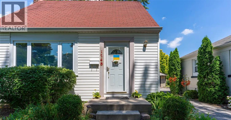 BACK-1748 Kildare Road, Windsor, ON, N8W 2W6 - 2